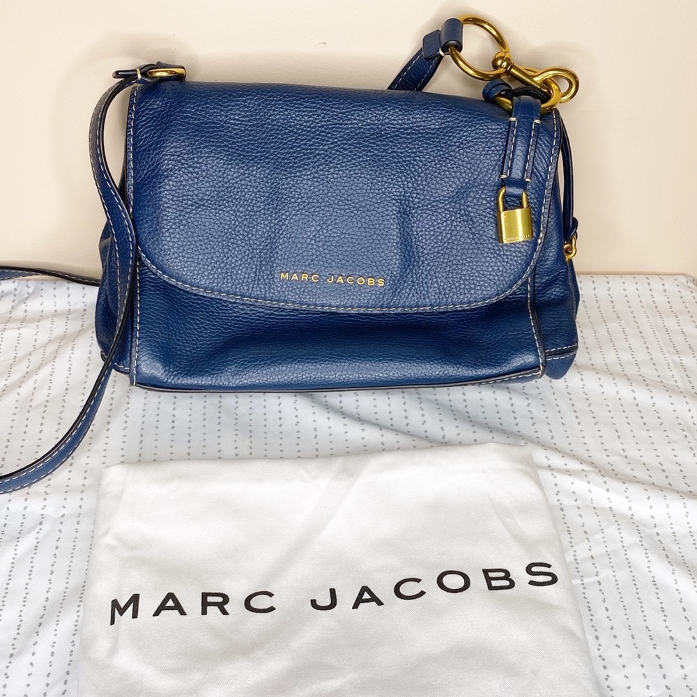 {Marc Jacobs} leather crossbody